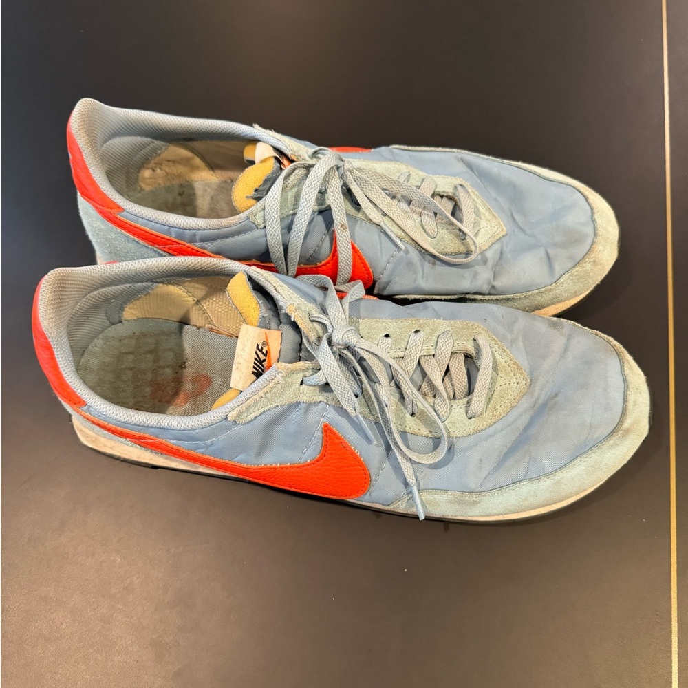 Nike waffle trainers size 15